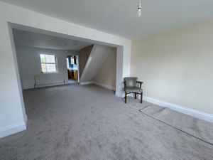 Lounge- click for photo gallery